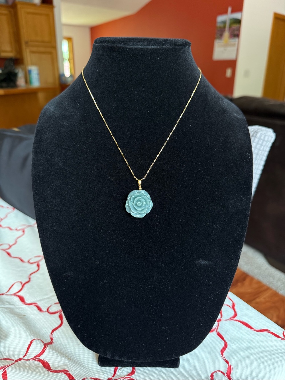 “Everlasting” Jade Rose Necklace
